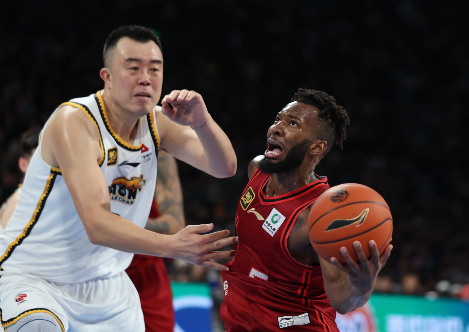 雷火电竞简介-包含外援助攻不断，球队战绩节节攀升的词条