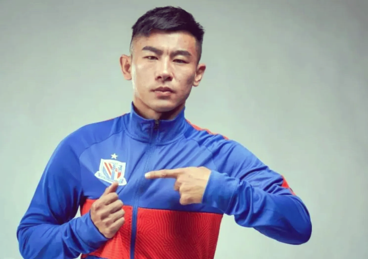 申花神奇反击,逆袭夺冠有望 申花神奇反击,逆袭夺冠有望