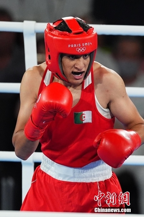 胜者为王！韩国拳击选手夺得金牌