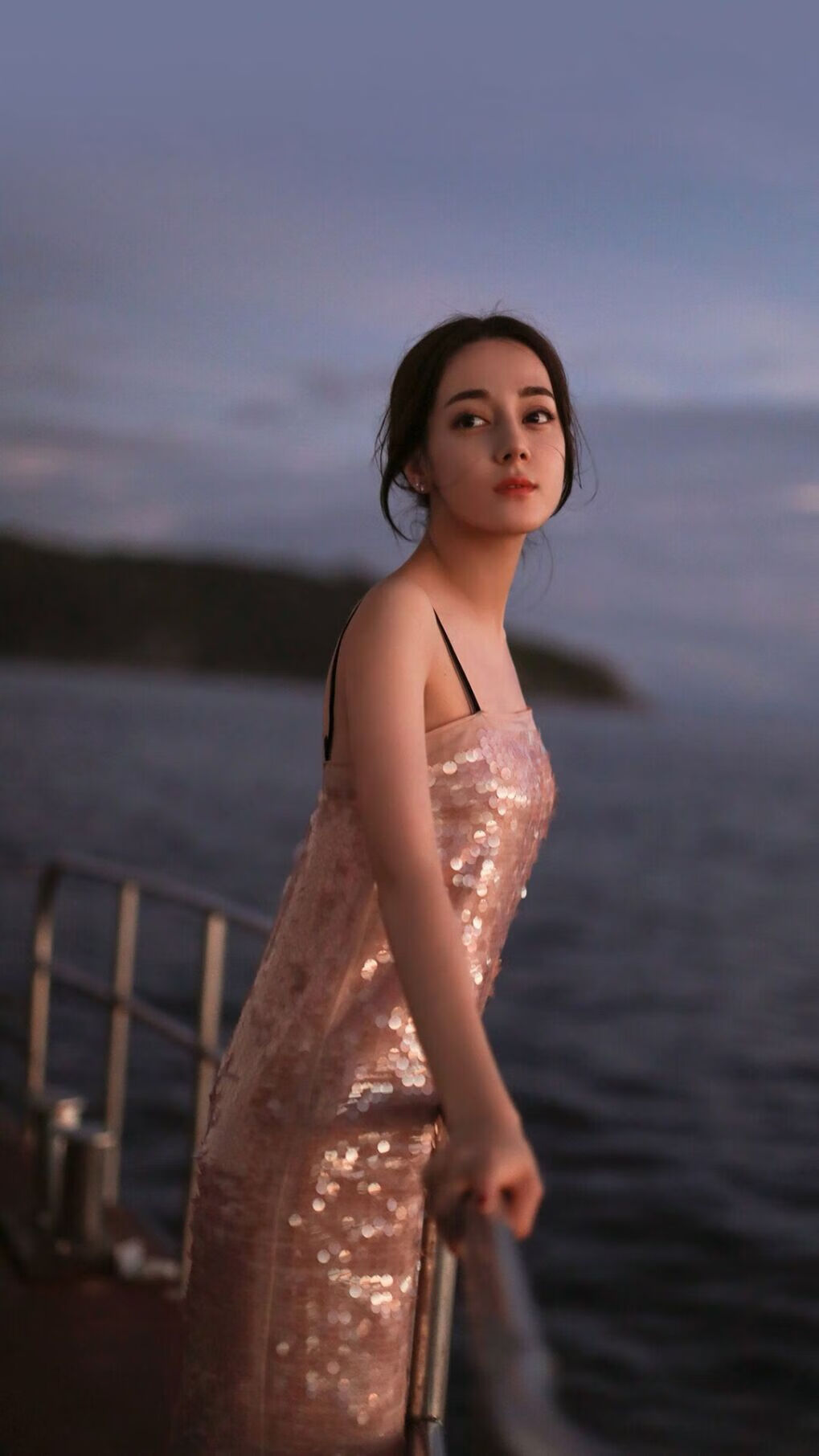 雷火电竞简介-夜之利刃，阿什拉夫在街道迷宫刷新F1历史新章