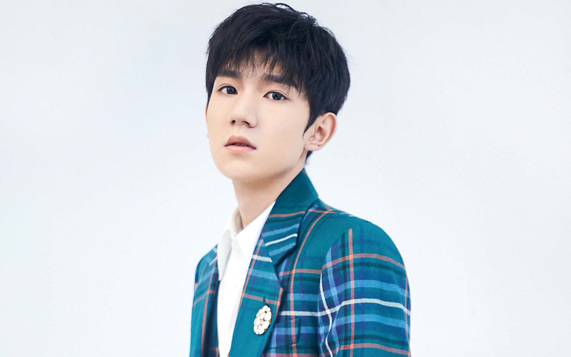 双重节奏，从几内亚的矿场到德甲的绿茵场